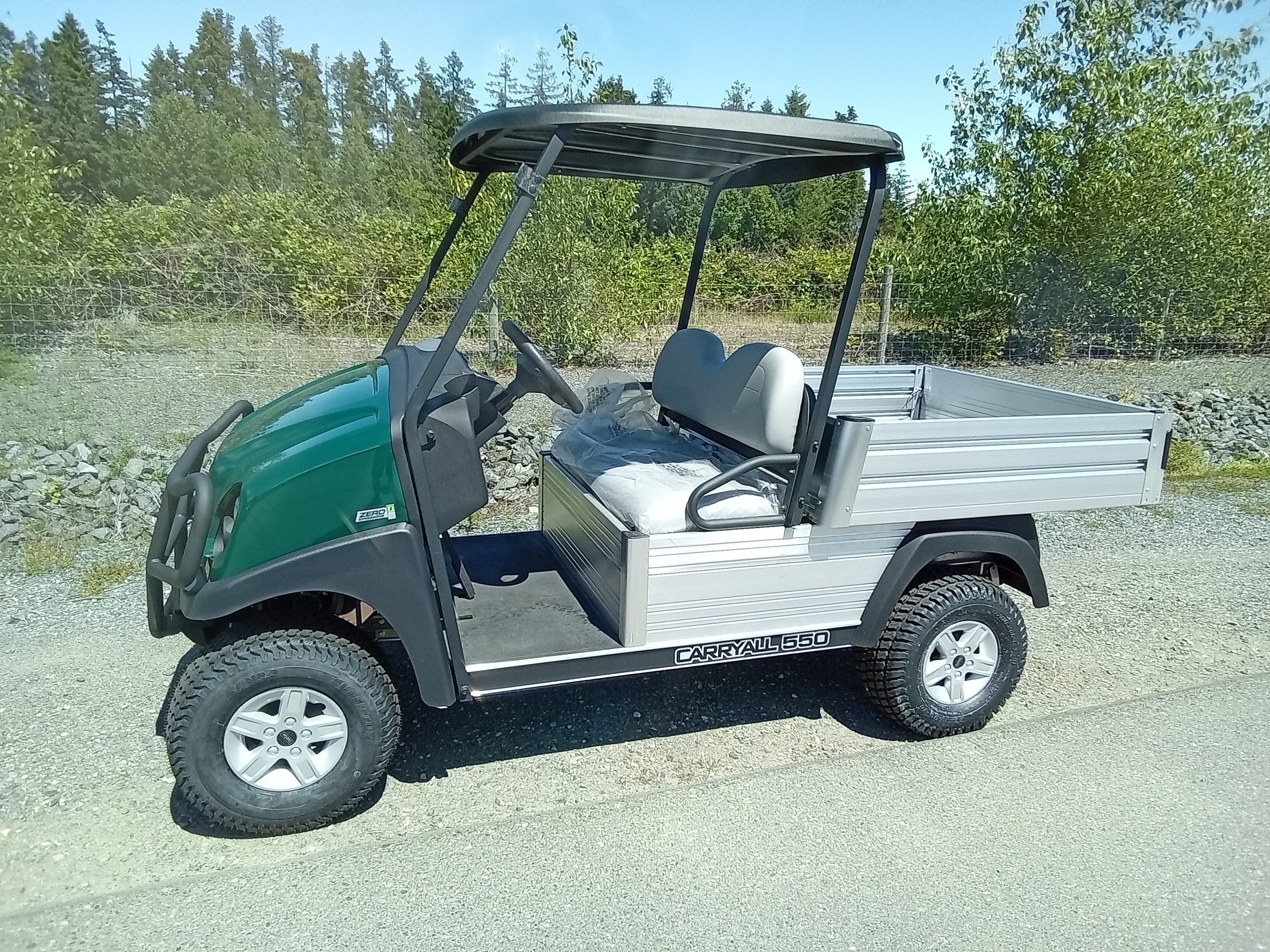 2025 Carryall 550 Electric